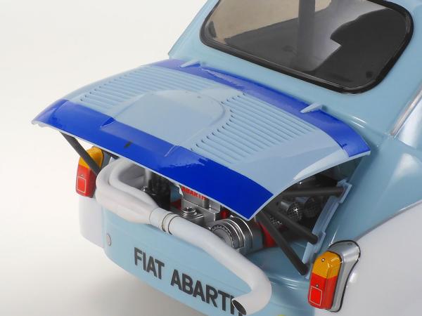 58721_1_10_RC_Fiat_Abarth_1000TCR___MB_01___met_Certificaat_4