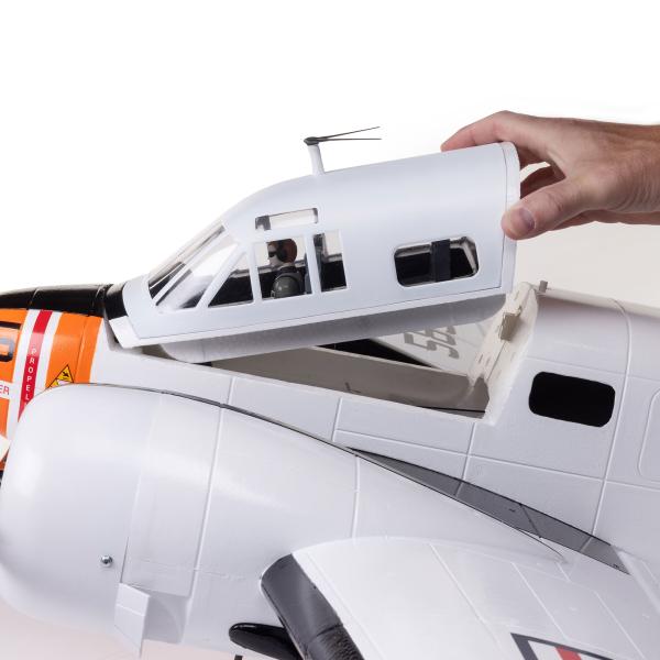 Beechcraft_D18_RC_45J_1_5_m_PNP_15