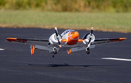 Beechcraft_D18_RC_45J_1_5_m_PNP_31
