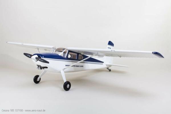 Cessna_185_Skywagon_4