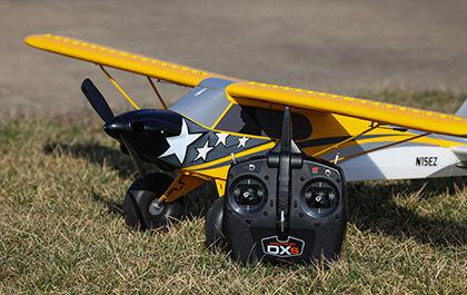 HobbyZone_Carbon_Cub_S_2_1_3_m_Cleetus_McFarland_Special_Edition_RTF_Basic_27