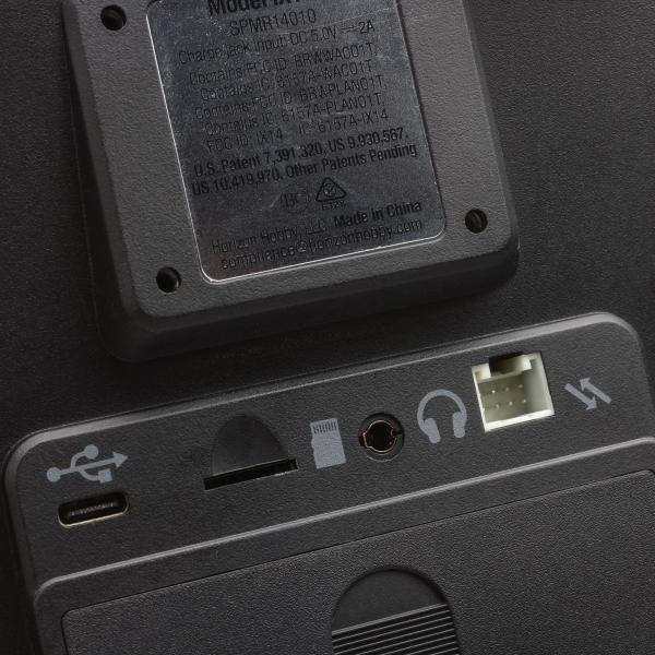 iX14__20_Kanaal_DSMX_Zender_19